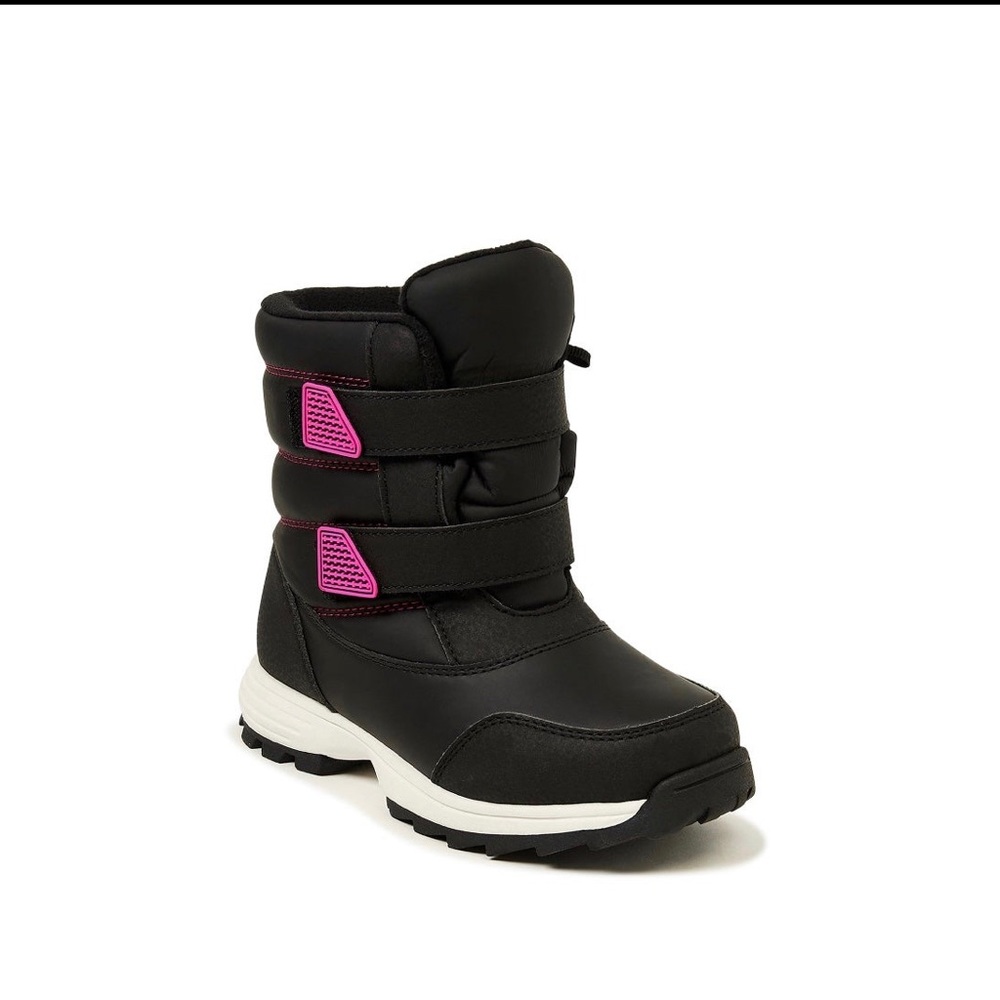 Snow boots size 1